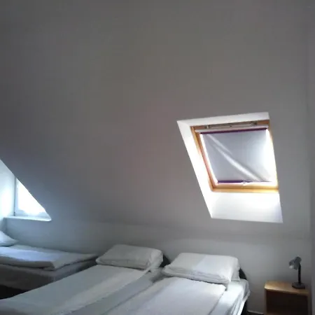 Ferienwohnung Mit Pool Für 5 Personen * Balatonmáriafürdő